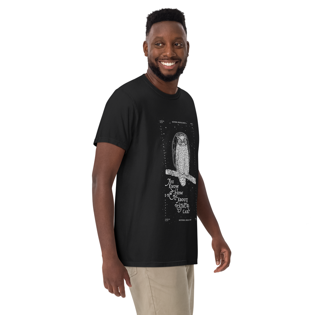 weird shit alley dungeon crawler carl skyfowl donut shirt product image