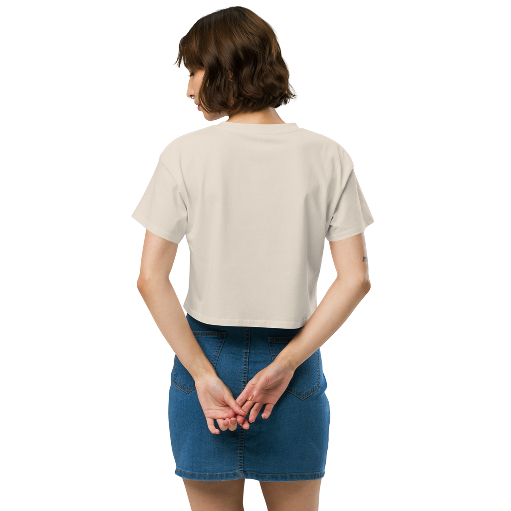 weird shit alley dungeon crawler carl lady garden tee shirt product image